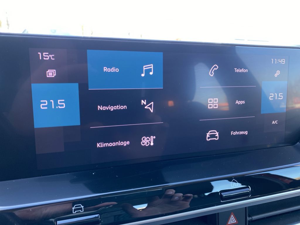 Fahrzeugabbildung Citroën C4 PureTech 130 S&S *AUTOMATIK* FEEL PACK *Sitzh
