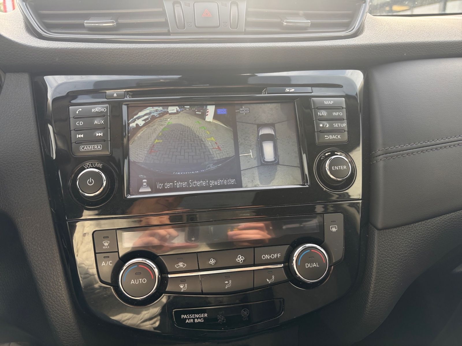 Fahrzeugabbildung Nissan X-Trail 1.6 DIG-T Acenta 4x2