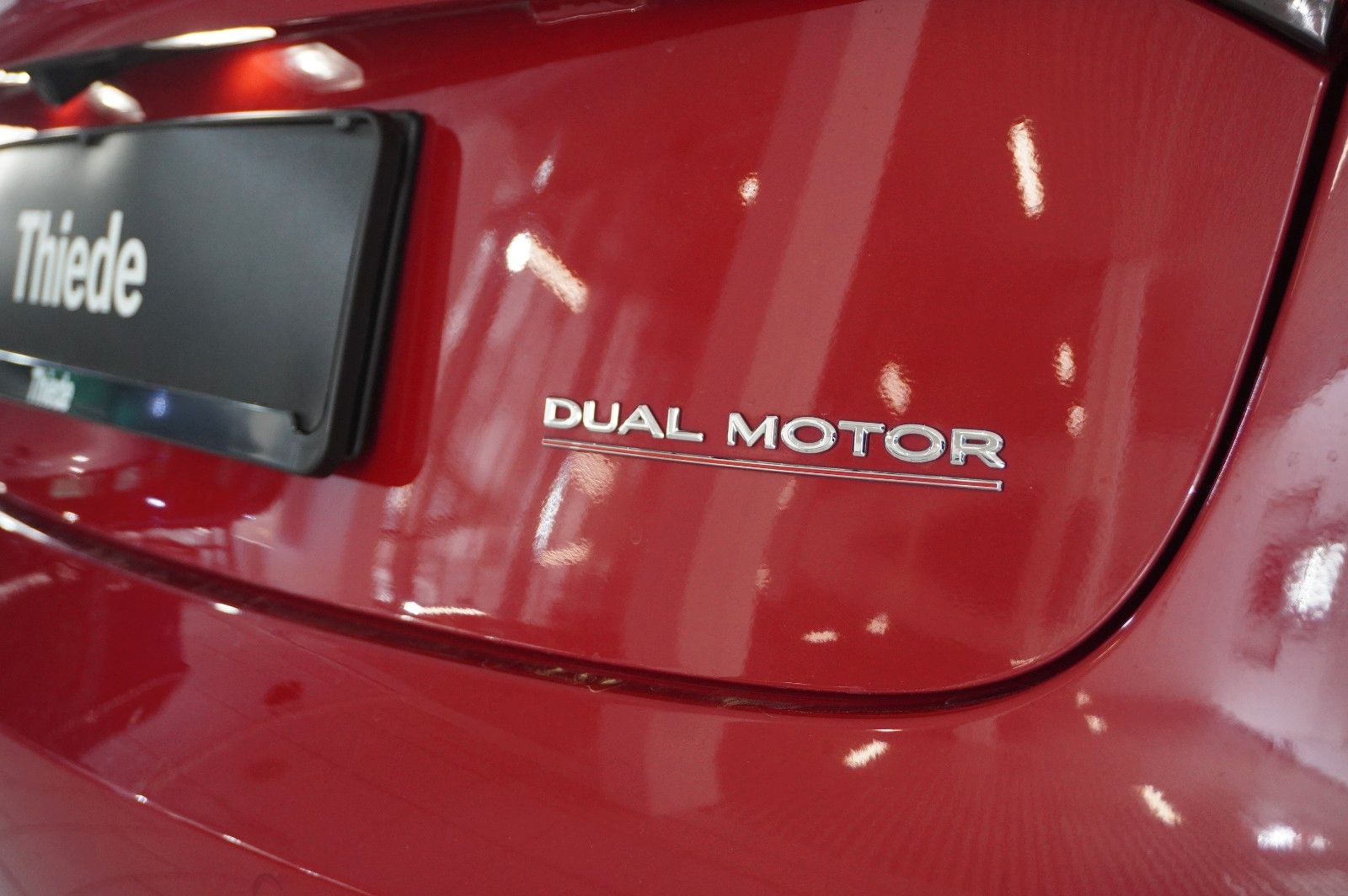Fahrzeugabbildung Tesla Model 3 PERFORMANCE DUAL-MOTOR NAVI/LED/SH/AMD