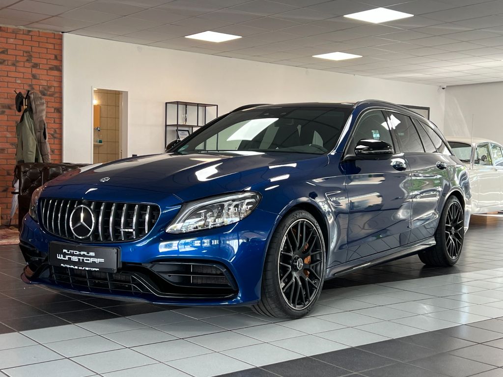 Mercedes-Benz C 63 AMG