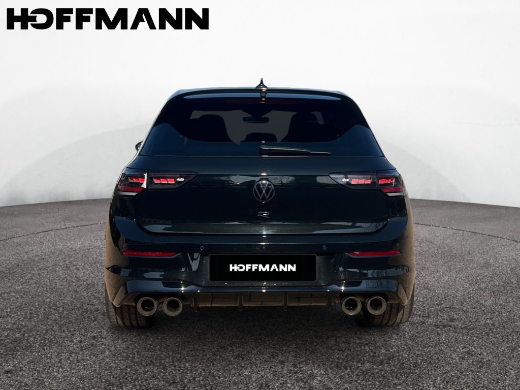 Fahrzeugabbildung Volkswagen Golf 2.0 TSI OPF 4Motion DSG R Black Edition