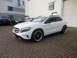 Mercedes-Benz GLA 180 - Mercedes-Benz GLA 180 Kombi Gebrauchtwagen