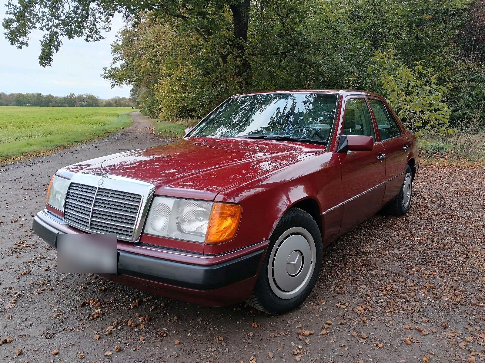 Mercedes-Benz E 200