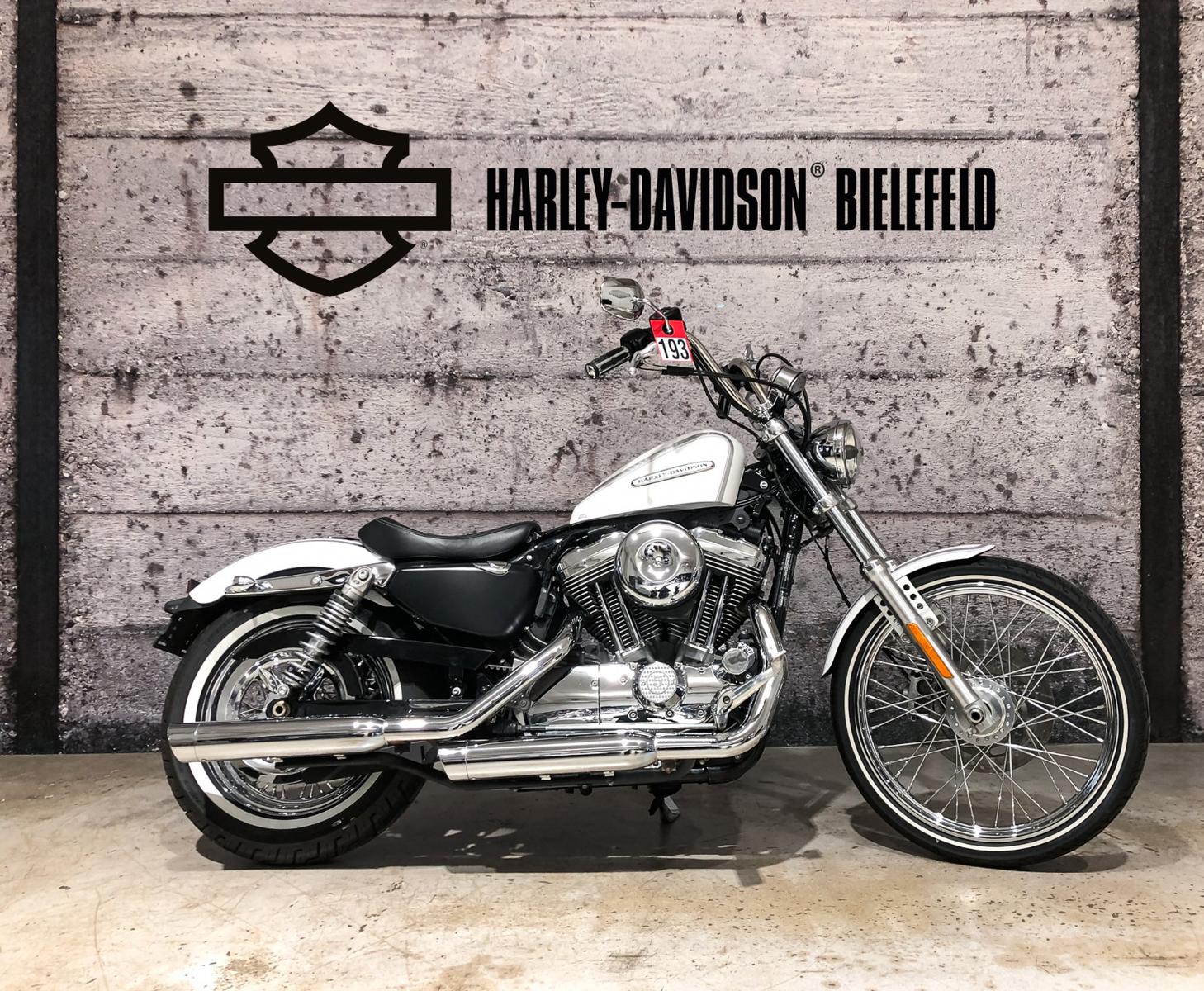 Harley-Davidson Sportster XL 1200 Seventy Two
