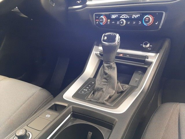 Fahrzeugabbildung Audi Q3 advanced 35TDI quattro S-tronic Navi 19" Kame