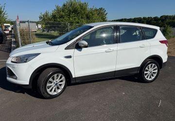 Ford Kuga - 1