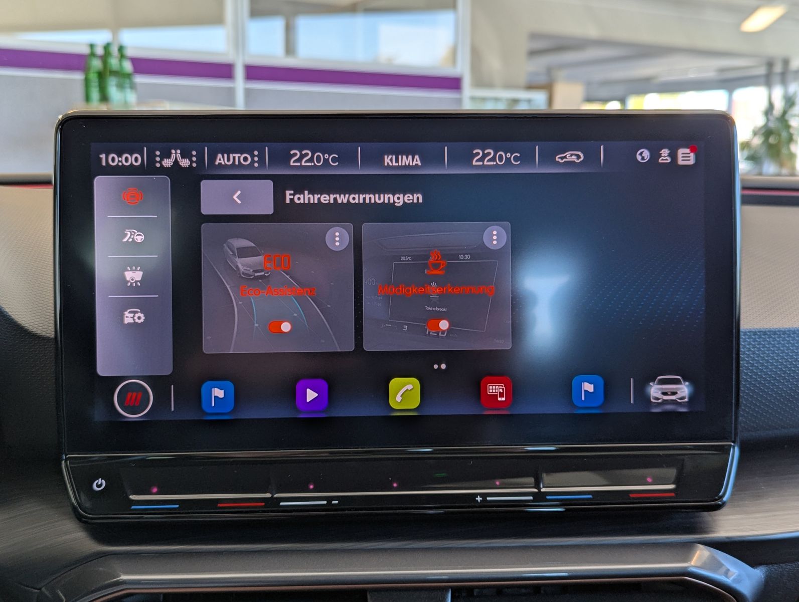 Fahrzeugabbildung CUPRA Leon VZ 2.0 TSI DSG Pano Matrix Beats Memory 19"