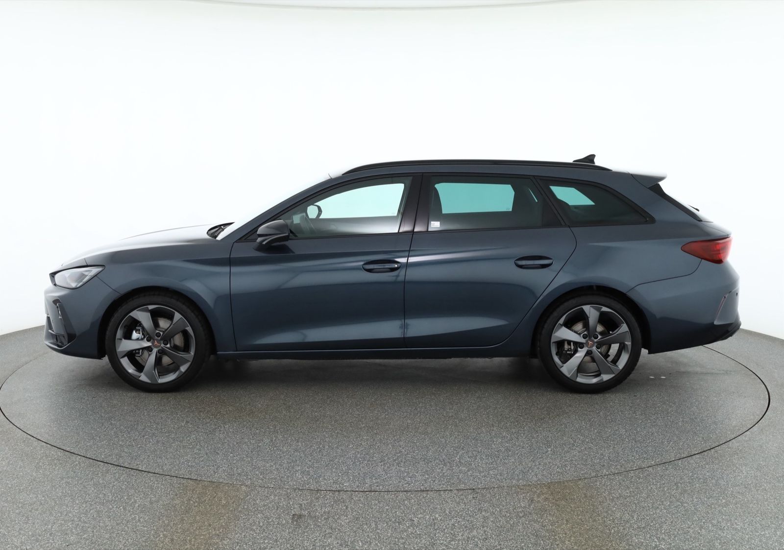 Cupra Leon ST 2.0 TSI 4Drive DSG LED ACC Navi Kamera imagem 2