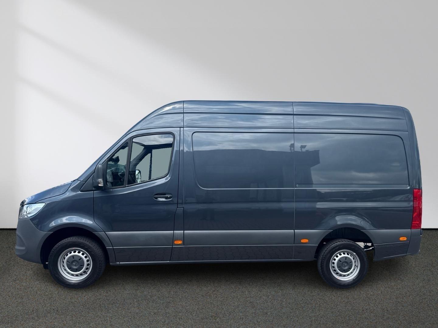 Mercedes-Benz Sprinter 317 CDI KA L2H2 MBUX Klima Kamera Holz