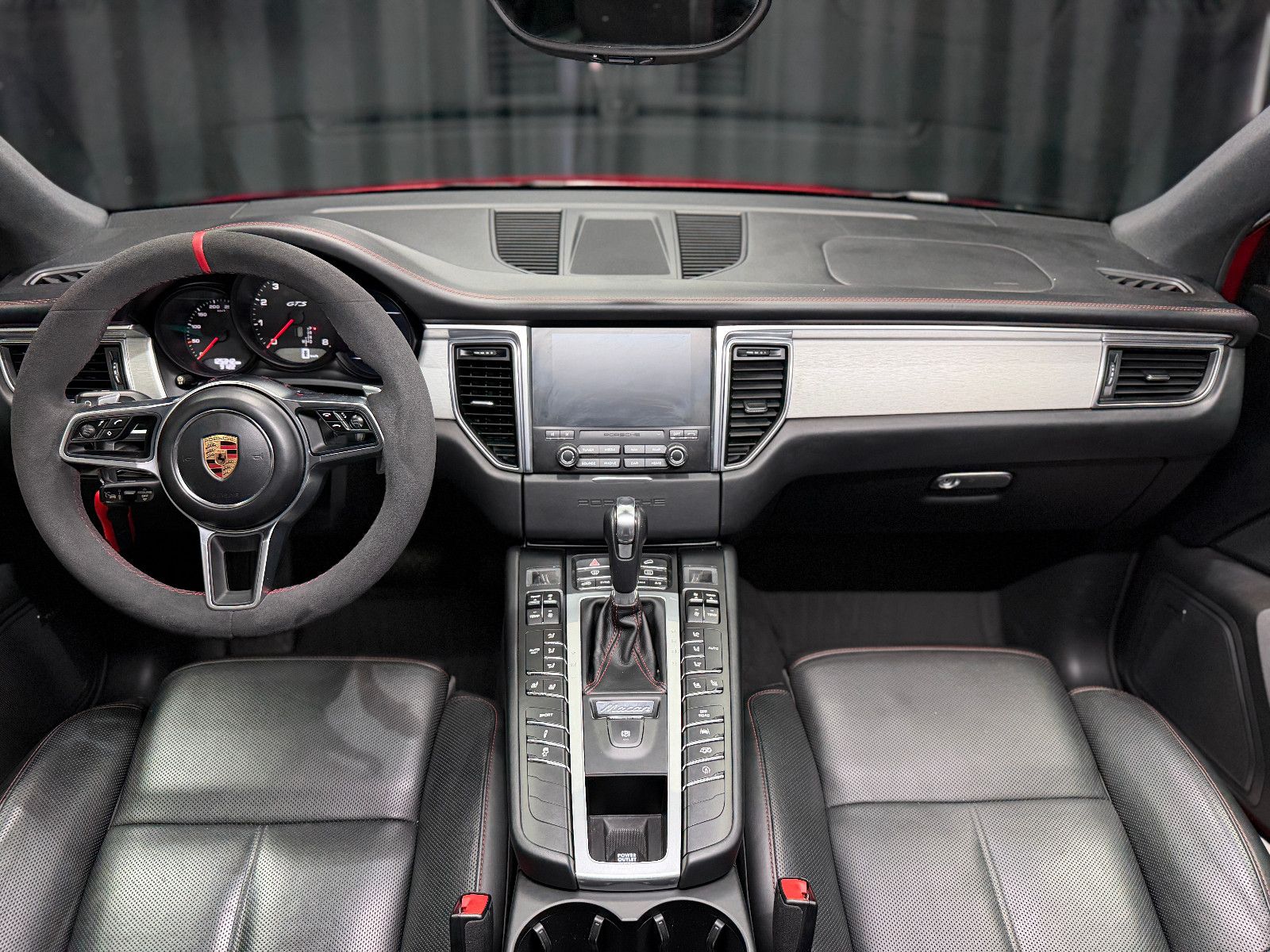 Fahrzeugabbildung Porsche Porsche Macan GTS |BOSE|360°|SITZBELÜFTUNG