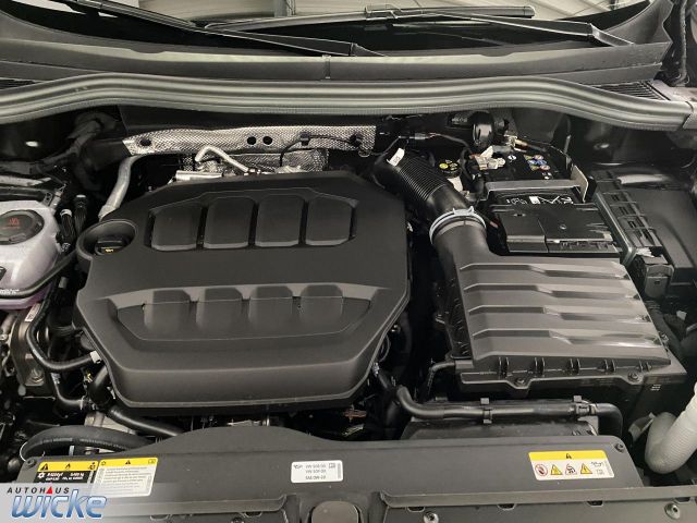 Tiguan 2.0 TSI DSG 4Motion R-Line NAVI KLIMA AHK