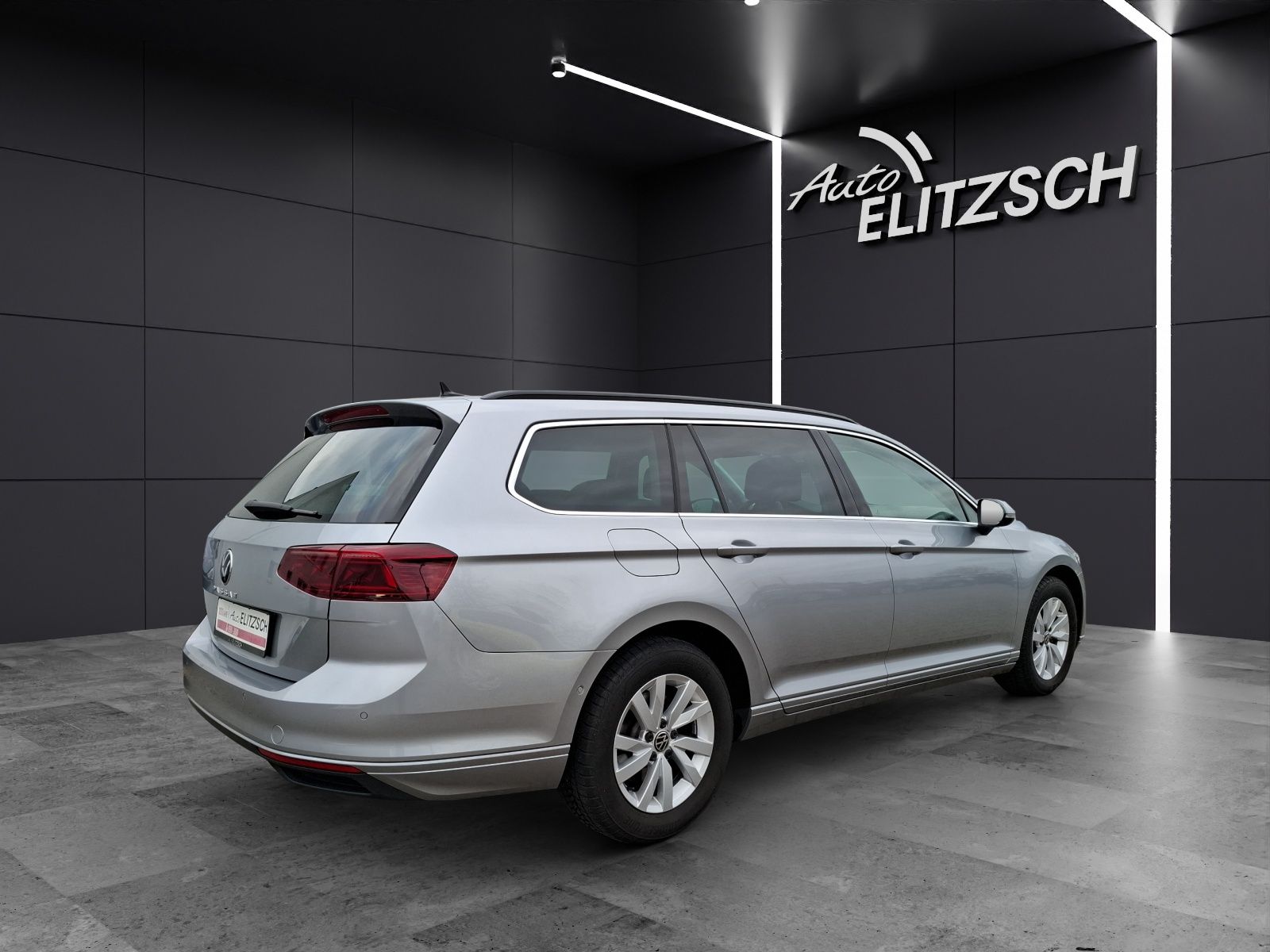 Fahrzeugabbildung Volkswagen Passat Variant TDI Business Matrix Navi ACC RFK