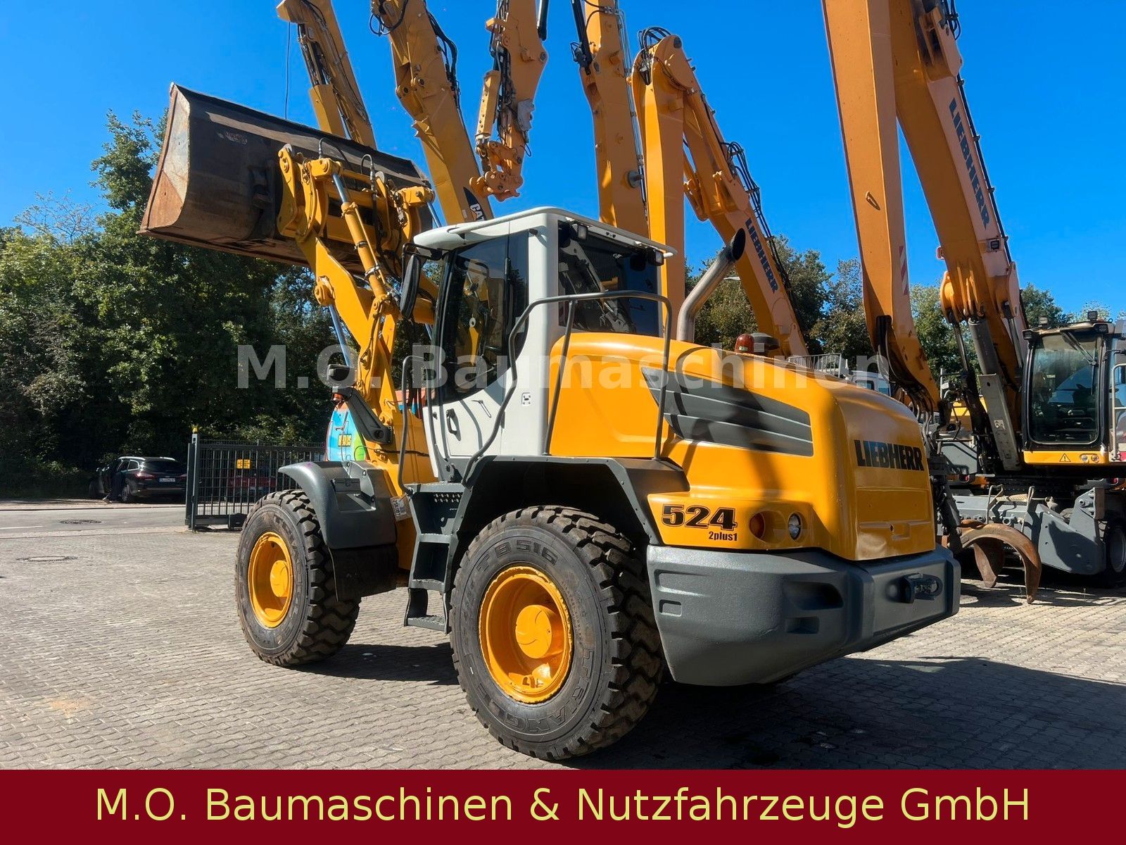 Fahrzeugabbildung Liebherr L524 /SW / AC/ Hochkippschaufel/Neue Reifen !