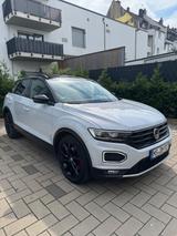 Volkswagen T-Roc 1.5 TSI ACT OPF DSG Sport Sport  - VW T-Roc Gebrauchtwagen in Düsseldorf