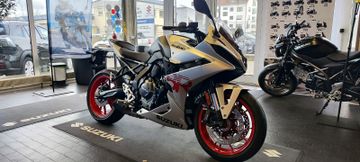 Suzuki GSX-8R