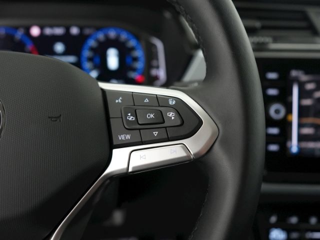 Touran COMFORTLINE TSI DSG 7-SITZER+LED+NAVI+RÜC