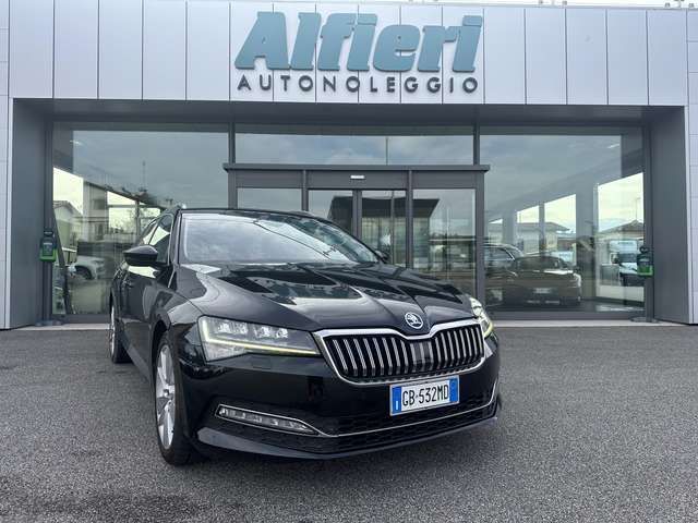 Skoda Superb Wagon 2.0 tdi evo Style 150cv dsg E