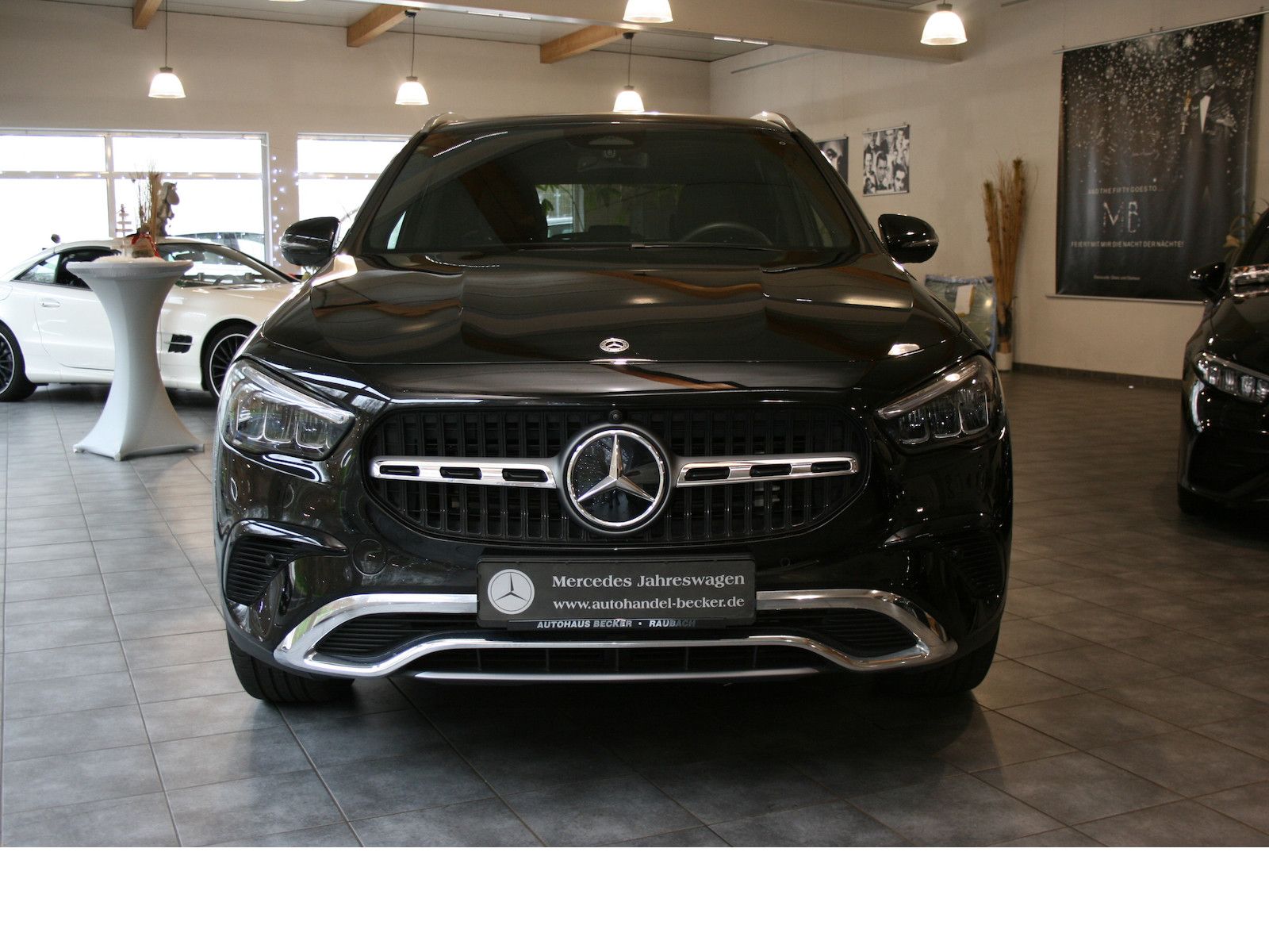 Fahrzeugabbildung Mercedes-Benz GLA 200 d 4M Progr.Advanced*360 Kamera*Distronic