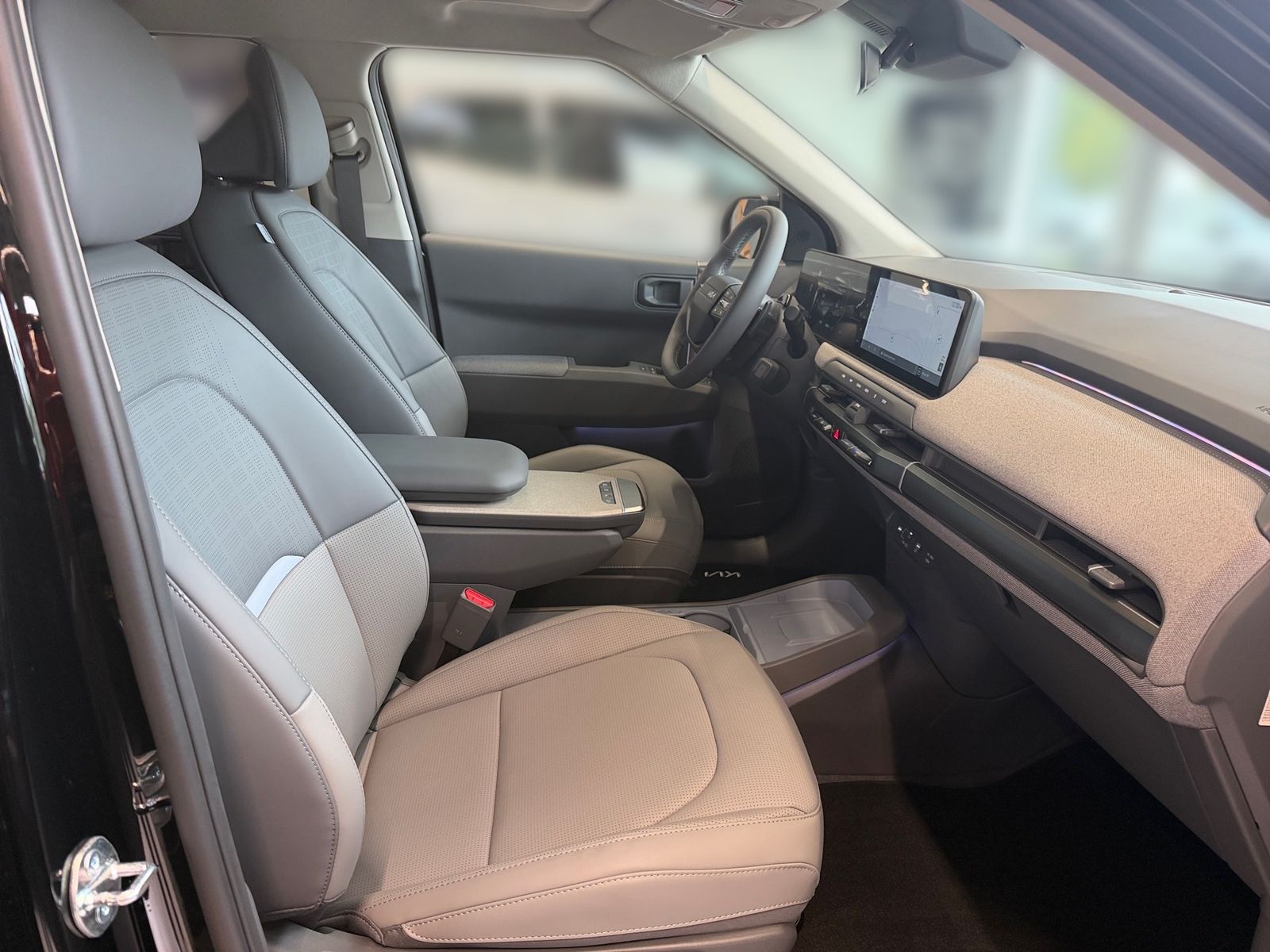 Fahrzeugabbildung Kia EV3 81,4 KWH EARTH WIC UPG 19"