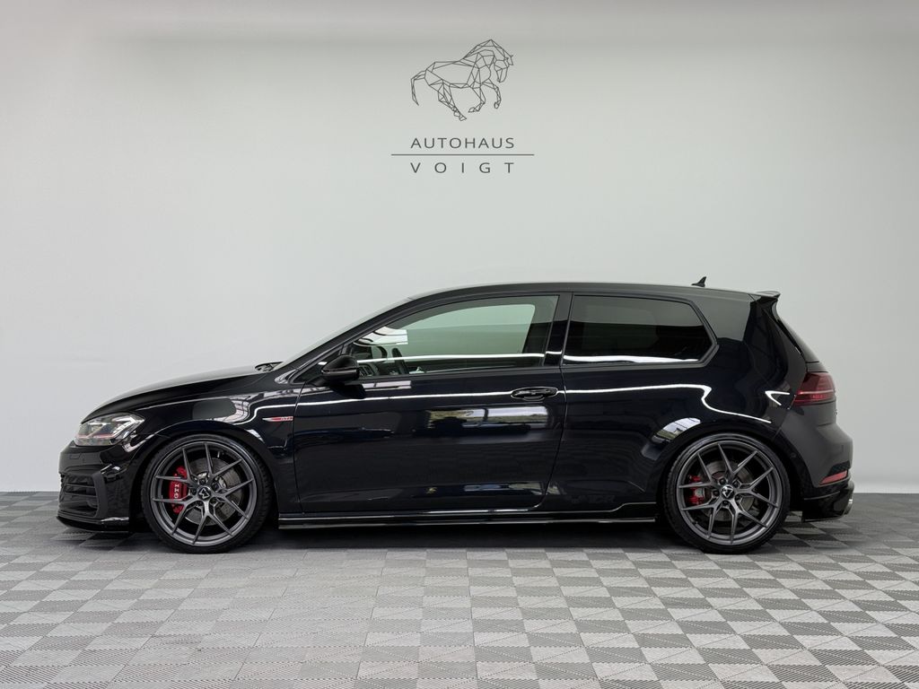 Image of Volkswagen Golf