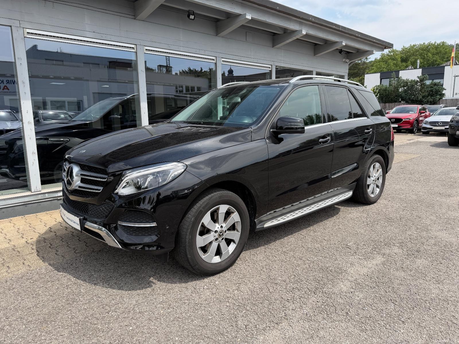 Mercedes-Benz GLE 250d 4M*PANO*DISTR*360*LED*COMAND*STHZ*AHK