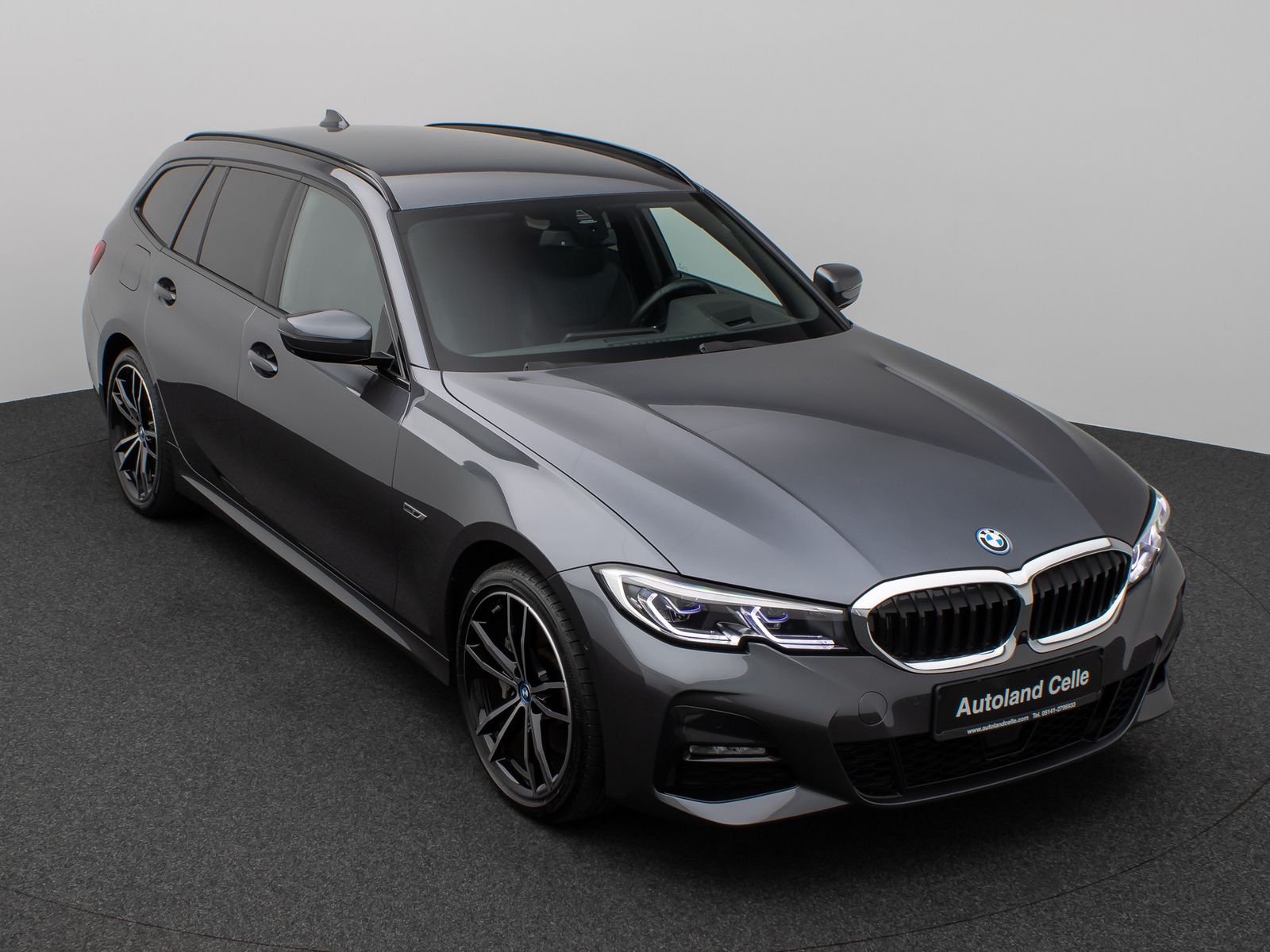 Fahrzeugabbildung BMW 330e M Sport Laser 360°HUD DAB Stop&Go Komfort