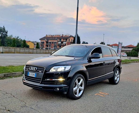 Audi Q7 3.0 V6 TDI 233 CV quattro F1 Sline 7post