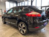 Renault Megane III Lim. 5-trg. BOSE Edition *NAVI*KLIMA* - Renault Megane mit Diesel-Antrieb: Limousine