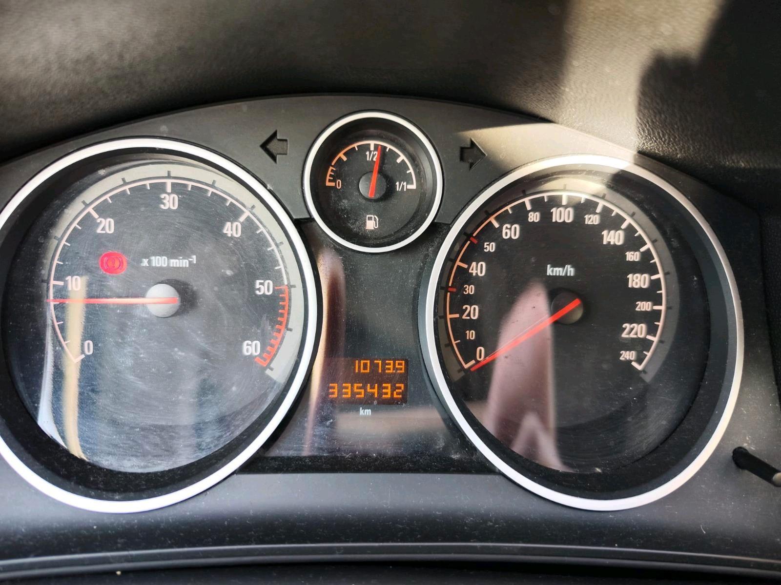 Opel Astra 2007 — photo 7