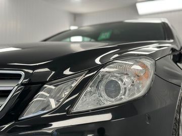 Mercedes E 200 - 6