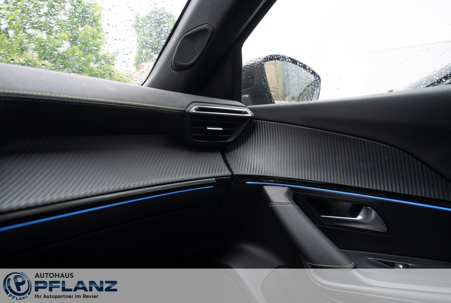 Peugeot 2008 - Bild 11