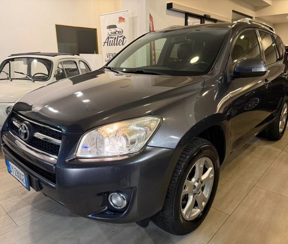 Toyota RAV 4 RAV4 2.0 Luxury