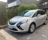 Opel Zafira Tourer  7 Sitzer  Sehr gepfl... - gebrauchte Opel Zafira Tourer aus dem Jahr 2013