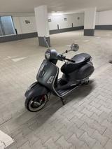 Vespa GTS 300 super sport grau matt / TÜV neu - Vespa Motorräder in München