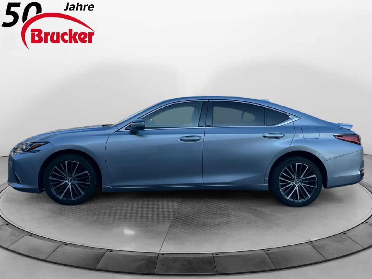 Lexus ES 300 h Business Line