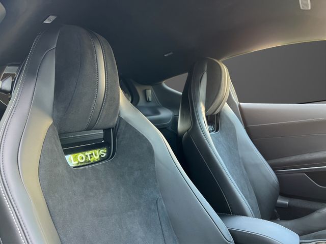 Fahrzeugabbildung Lotus Emira i4 Turbo SE Lotus Wuppertal