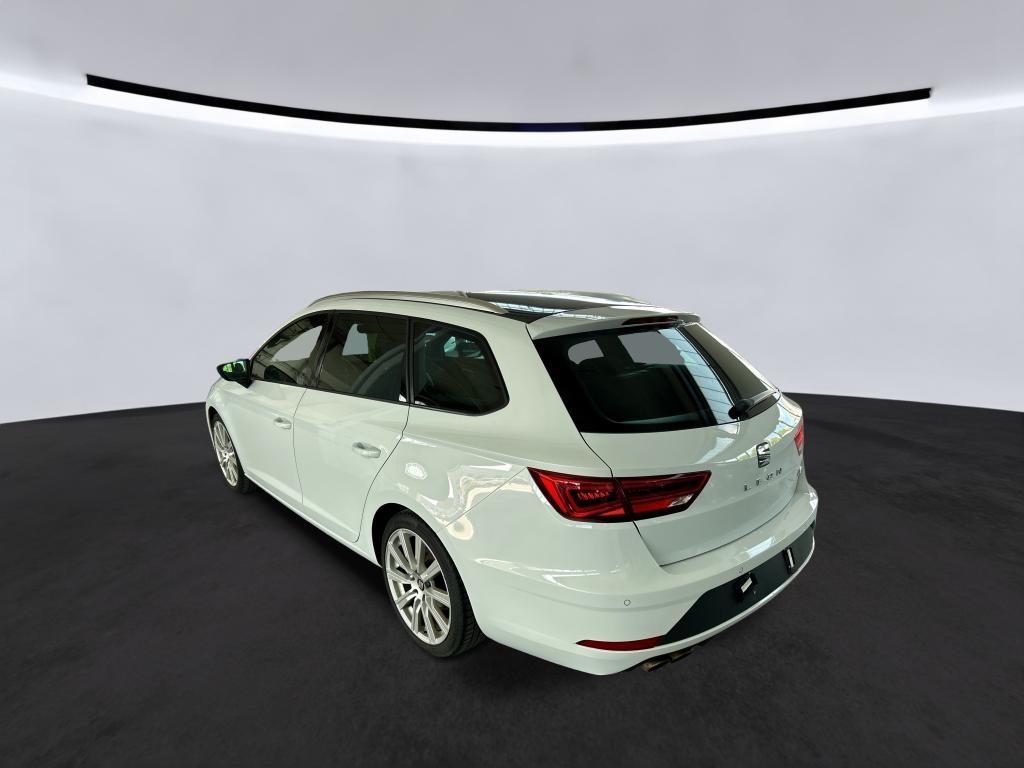 Seat Leon ST FR 1.8TSI DSG/NAVI/LED/SHZ