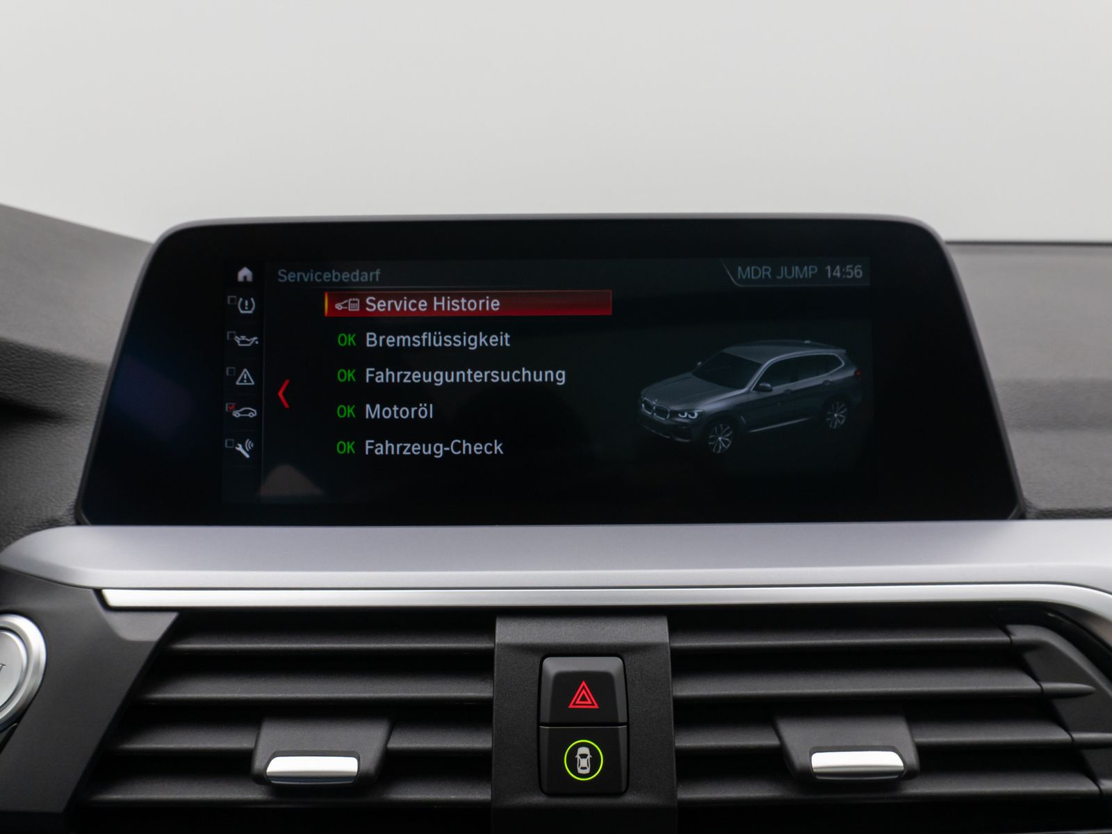 Fahrzeugabbildung BMW X3 xD30e Panorama Kamera DAB HiFi WLAN Stop&Go