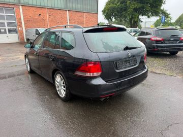 Volkswagen Golf - 3