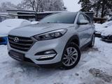 Hyundai Tucson Intro Edition 4WD/Navi7RWK/LHZ/SHZ/Klimaa - Hyundai TUCSON: Intro Edition