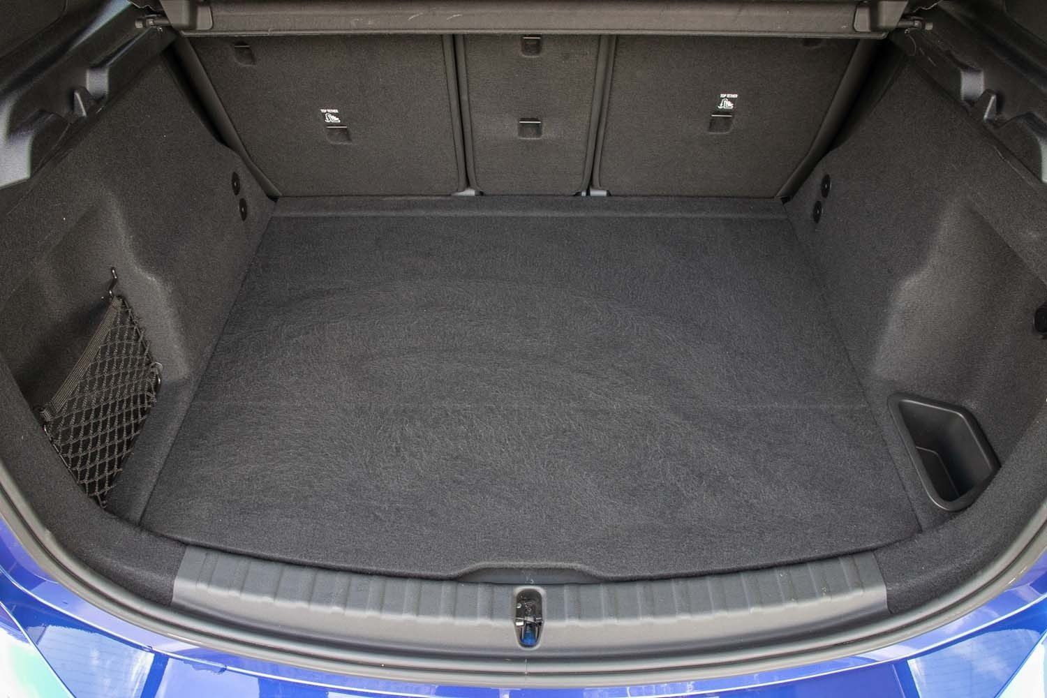 BMW 223 Active Tourer - Bild 15