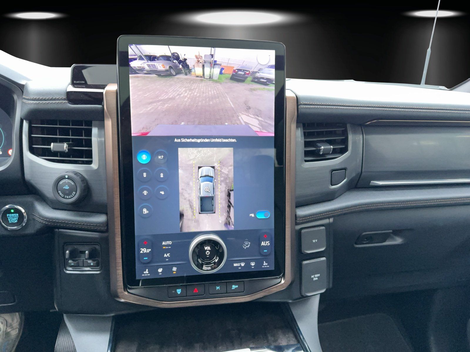 Fahrzeugabbildung Ford F-150 Lariat 4x4 NAVI/AHK/360° KAM/PANORAMADACH