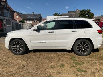 Jeep Grand Cherokee - 8