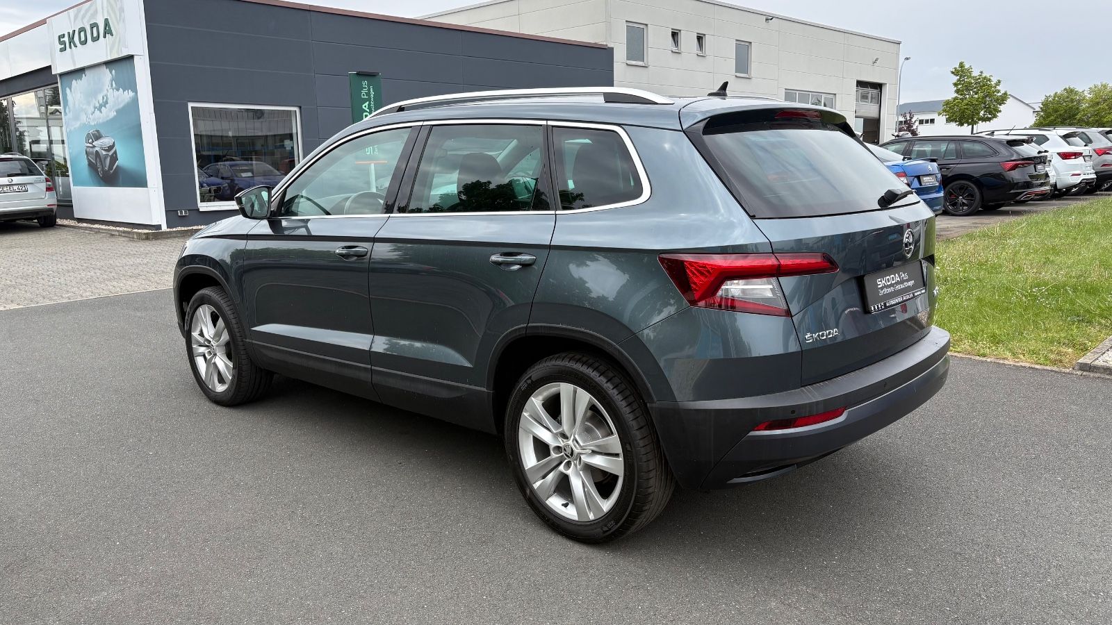 Skoda Karoq Style 2.0 TDI 4x4 AHK NAVI LED TEMPOMAT foto 3