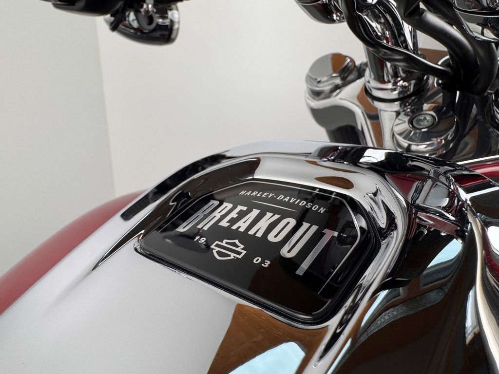 Fahrzeugabbildung Harley-Davidson BREAKOUT FXBR *2025 *NEUWERTIG