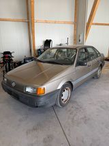 Volkswagen VW Passat 35i Oldtimer 1,8RP Nasenbär Limo... - Volkswagen Passat: Limousine, 35i