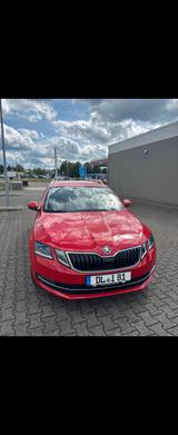 Skoda Octavia 2.0 TDI SCR DSG Premium Edition Prem...