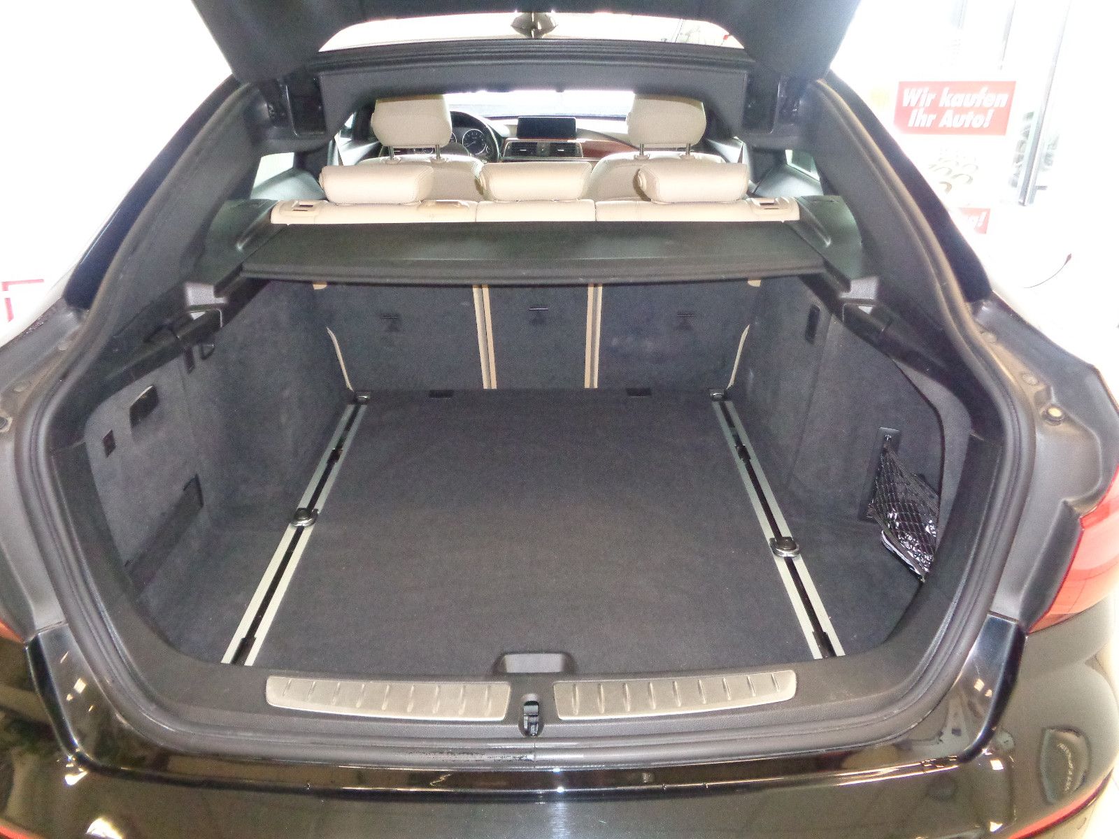 Fahrzeugabbildung BMW 330 Gran Turismo / LED / LEDER / KAMERA