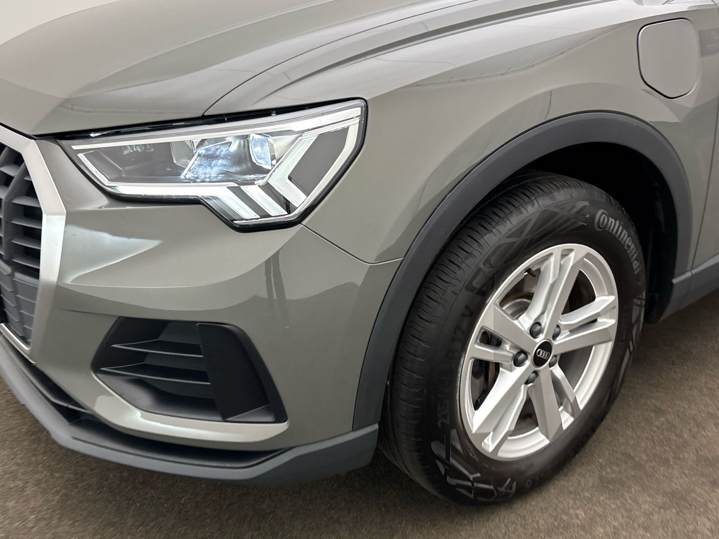Audi Q3 45 TFSI e S tronic MMI LED AHK foto 6
