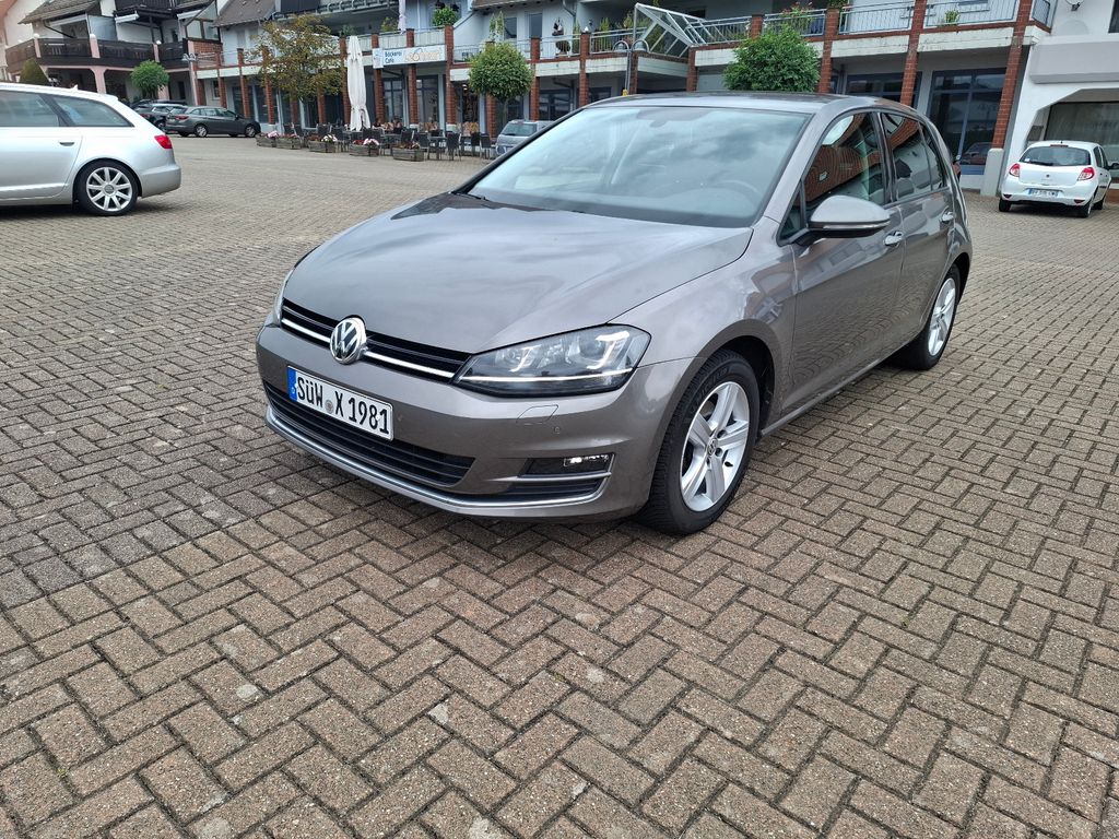 Image of Volkswagen Golf